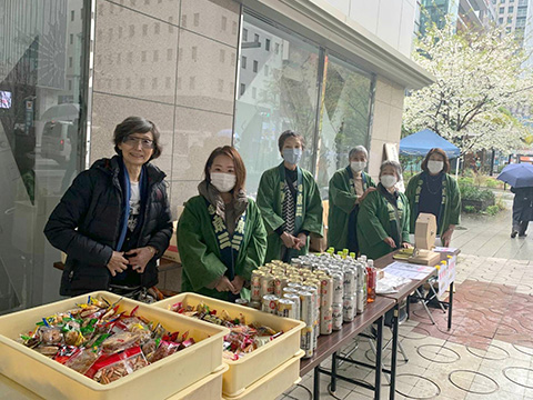 中央区、箱根植木、NPO他による季節の植え替え / 於 : 京橋大根河岸おもてなしの庭