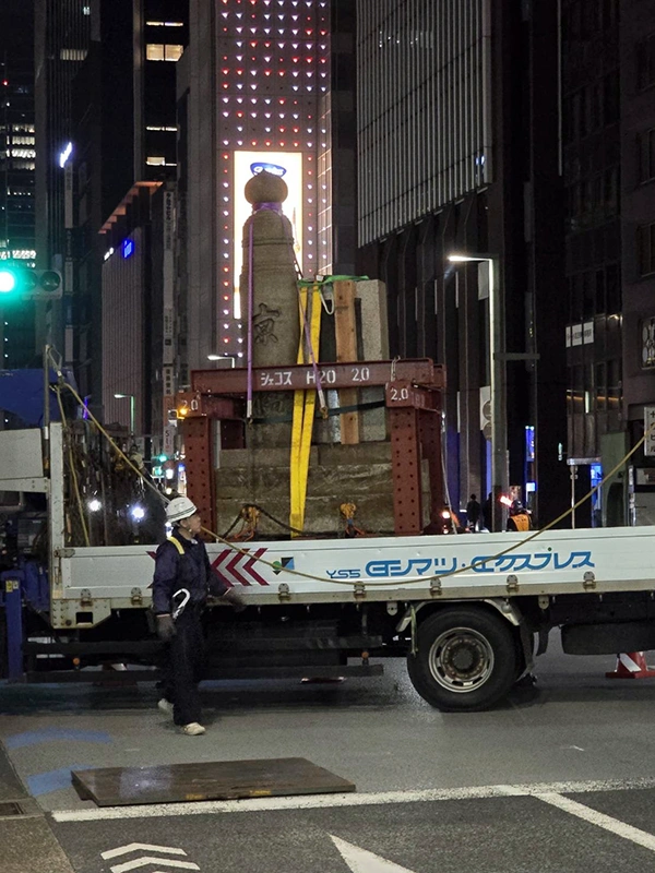 京橋の親柱移設について